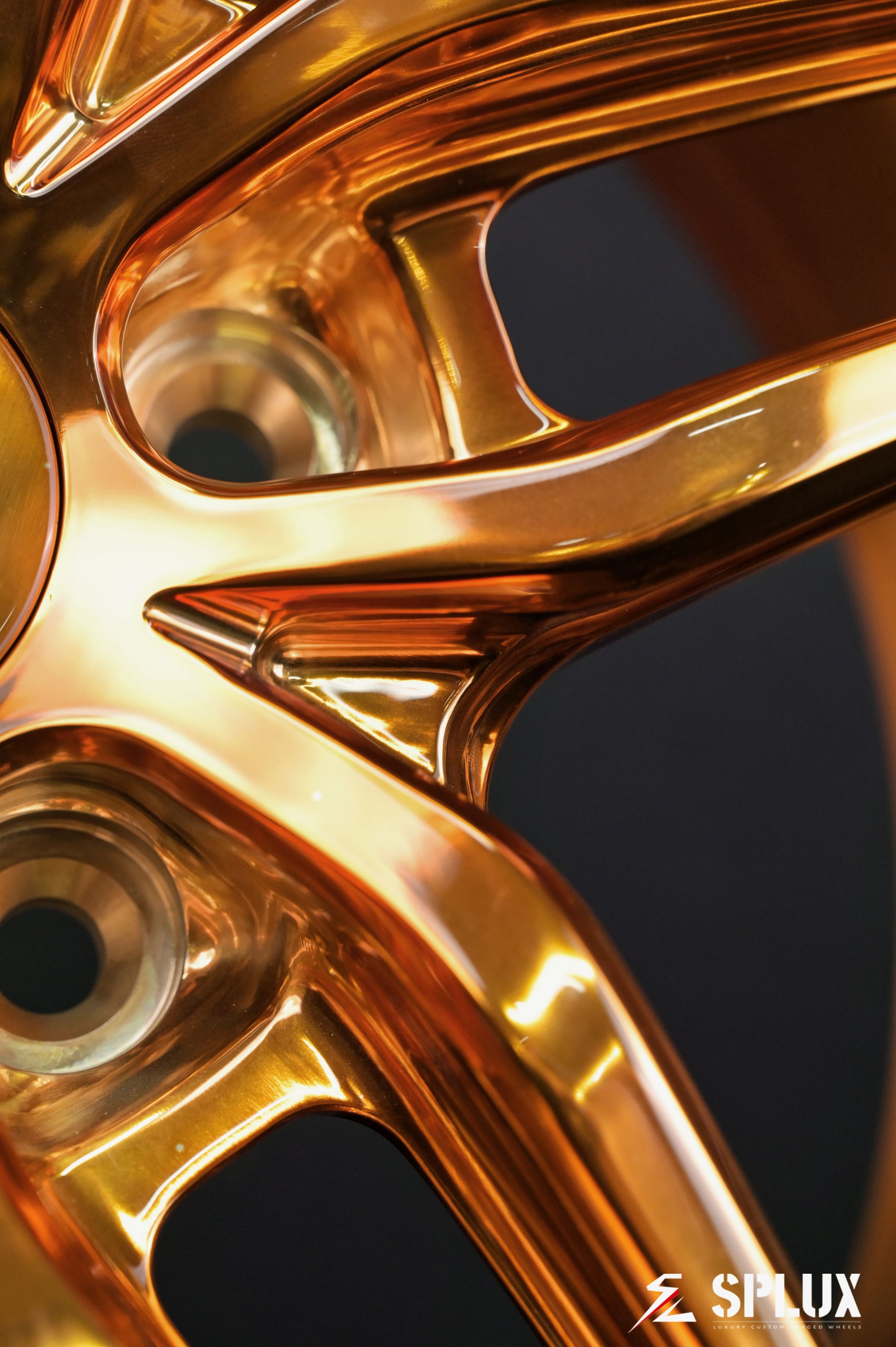 SA-01 forged wheel with polished copper spokes and piano black lip on a Corvette
