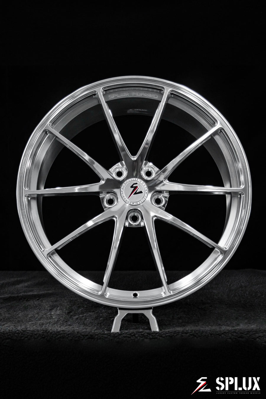 Concave SC-08M aftermarket rims for Corvette with polished faces and standard SPLUX center caps