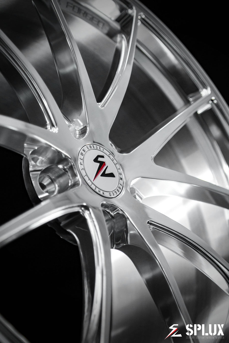 Staggered 19-inch front and 20-inch rear SC-08M forged wheels on a C7 Corvette, all polished