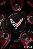 Staggered 20-inch front and 21-inch rear SC-14M forged wheels with piano black and red two-tone finish