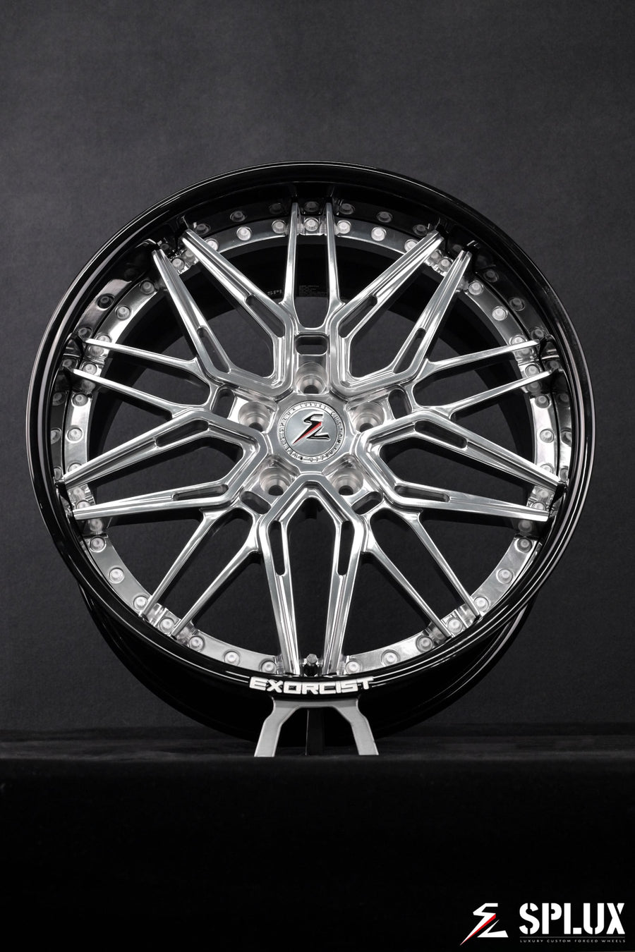 Chevy Camaro ZL1 wheels with a piano black rear barrel