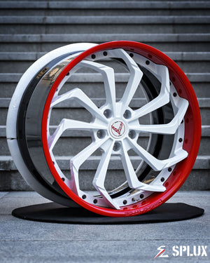SA-08 C8 Corvette wheels C8 Corvette 70th Anniversary center cap detail focus