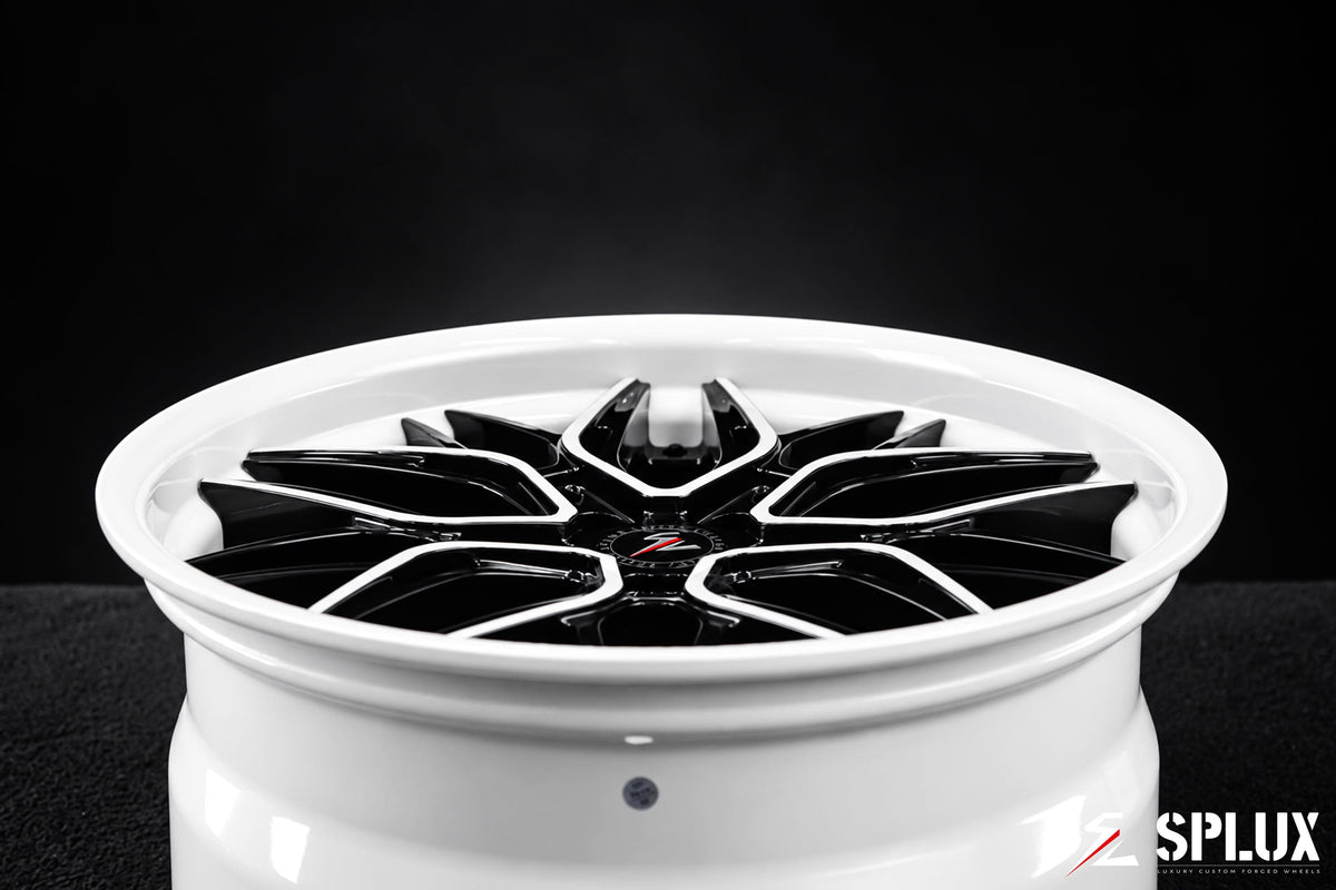 C8 Corvette white with black rims: SC-02 forged 2-piece concave wheels