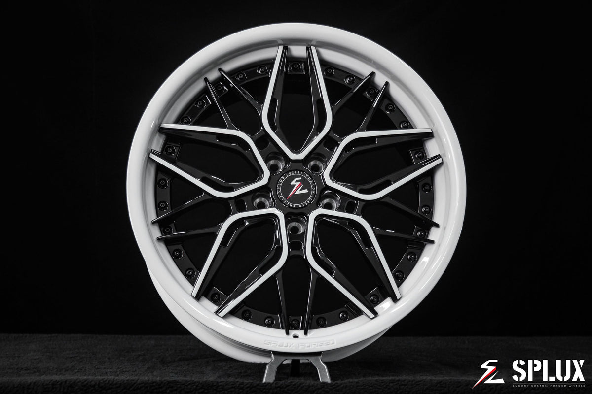 SC-02 2-piece concave wheels for the 2023 Corvette Stingray Z51