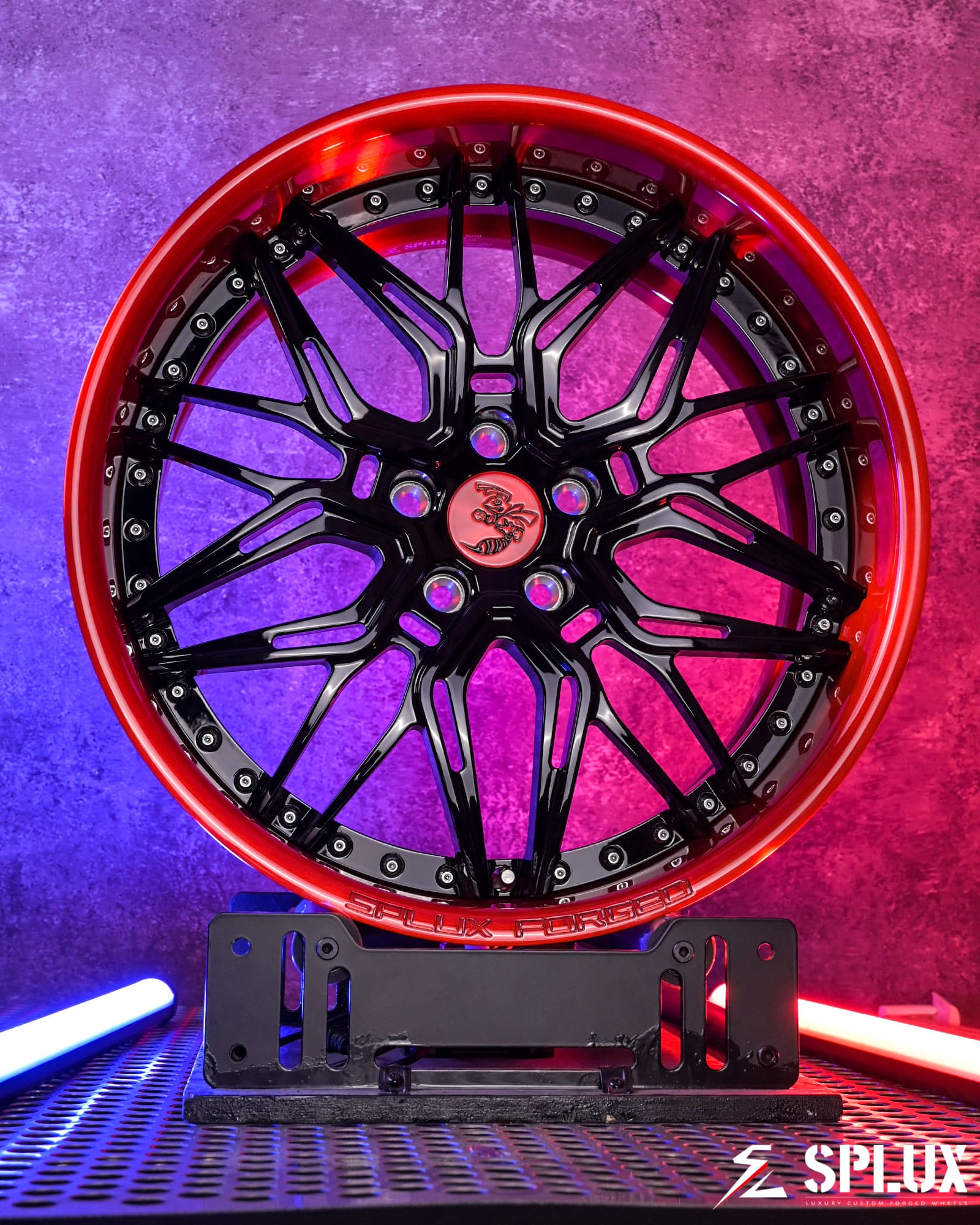dodge challenger custom wheels close-up of deep dish forged 2-piece barrel