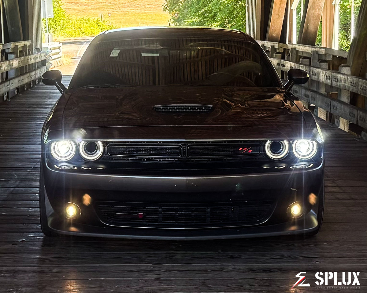 2023 Challenger R/T Scatpack SD-01 forged 2-piece wheels with Chrome hardware detail