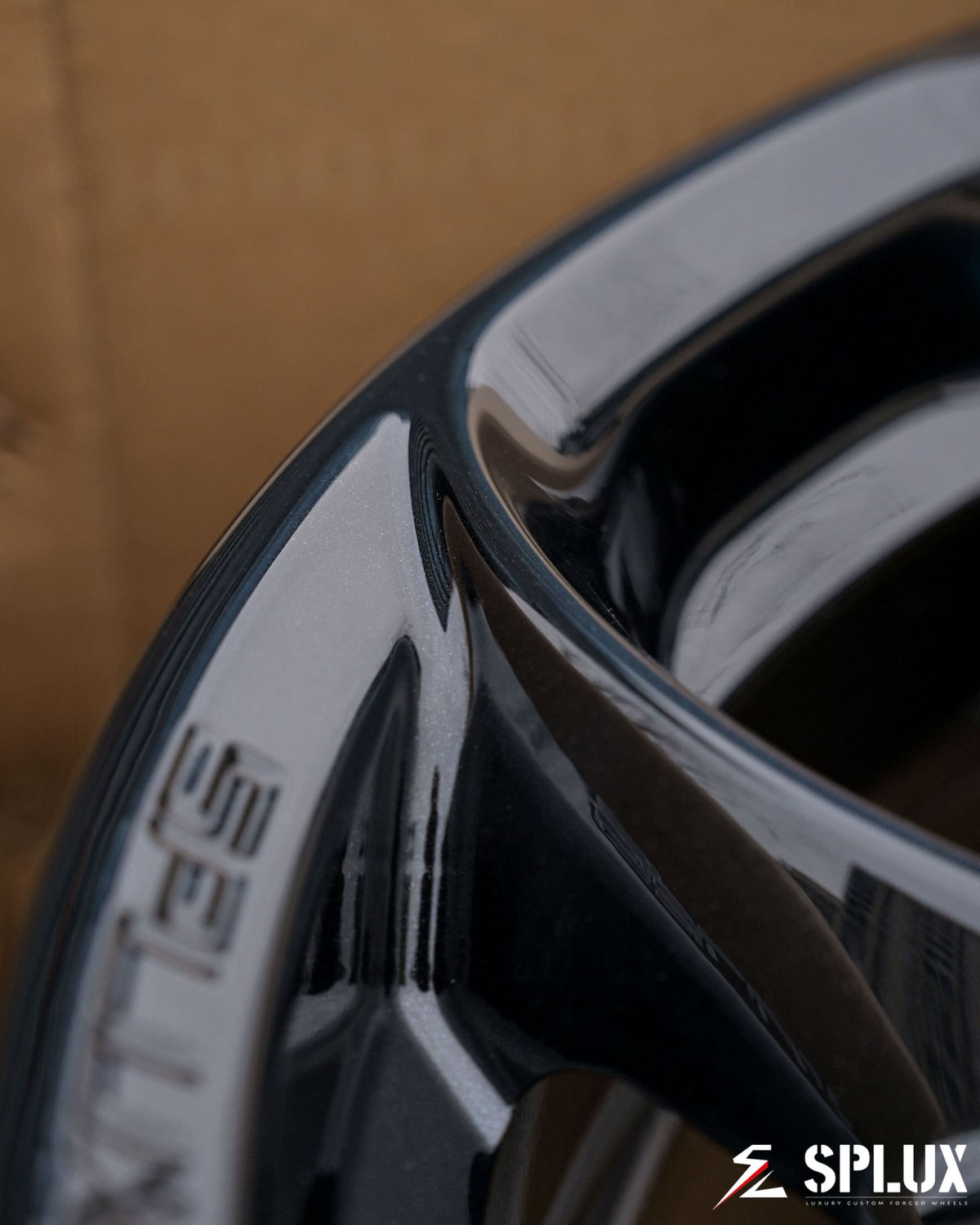 SC-07M forged wheels ultra macro spoke edge carbon flash metallic black texture detail