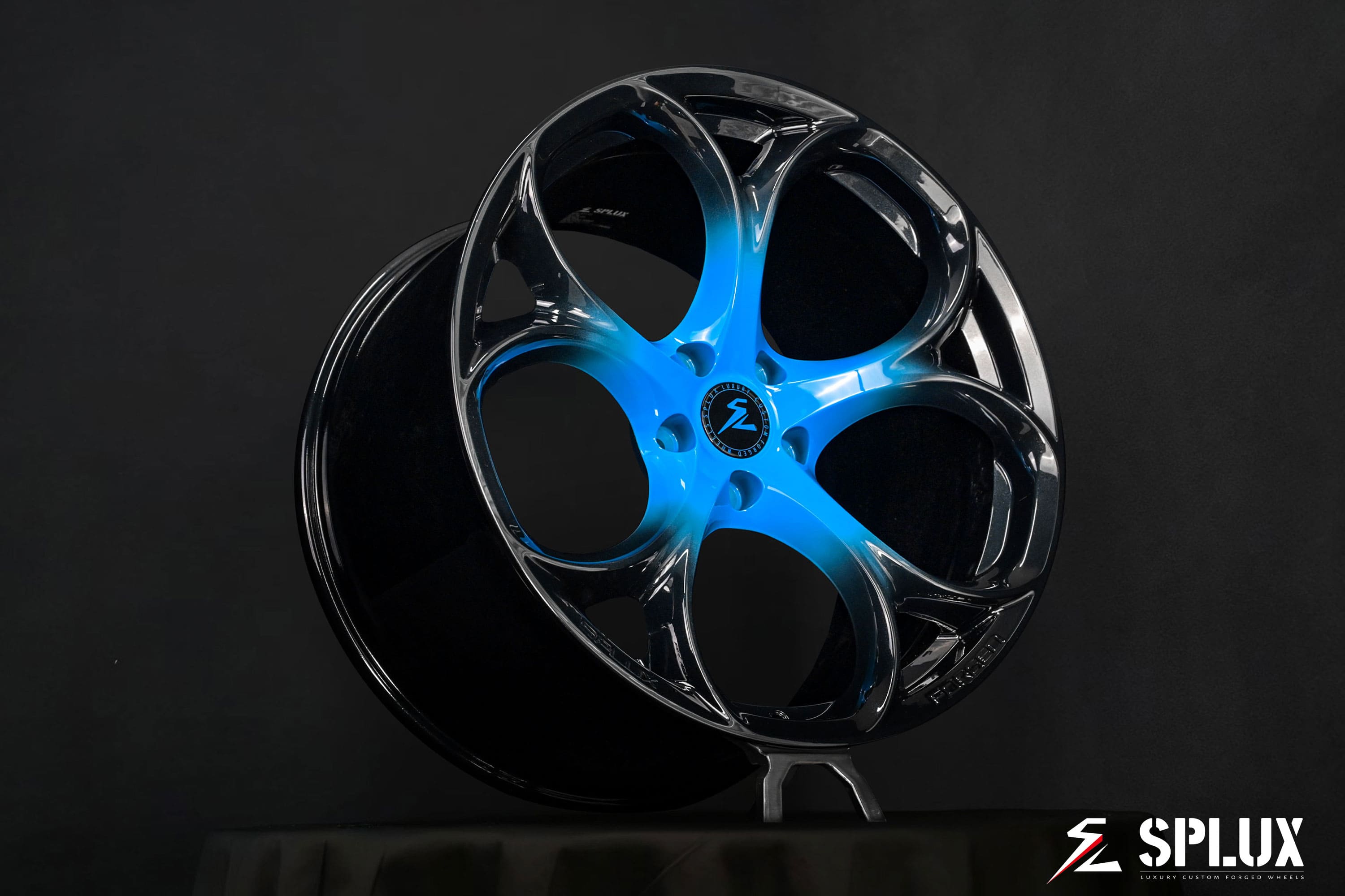 SC-07M forged wheels rear rolling shot emphasizing monoblock motion performance Corvette C8 Stingray