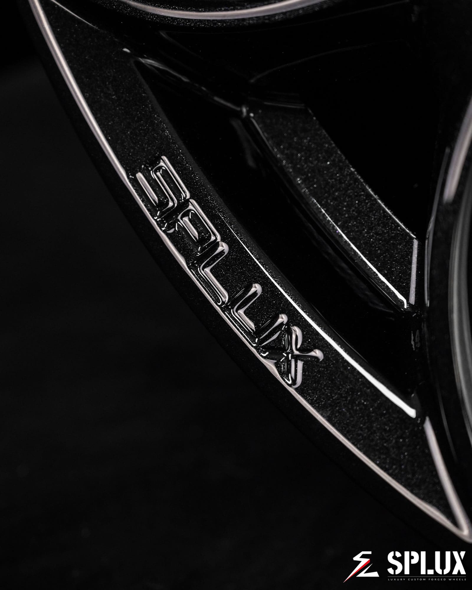 SC-07M forged wheels brake clearance and caliper fitment precision close view