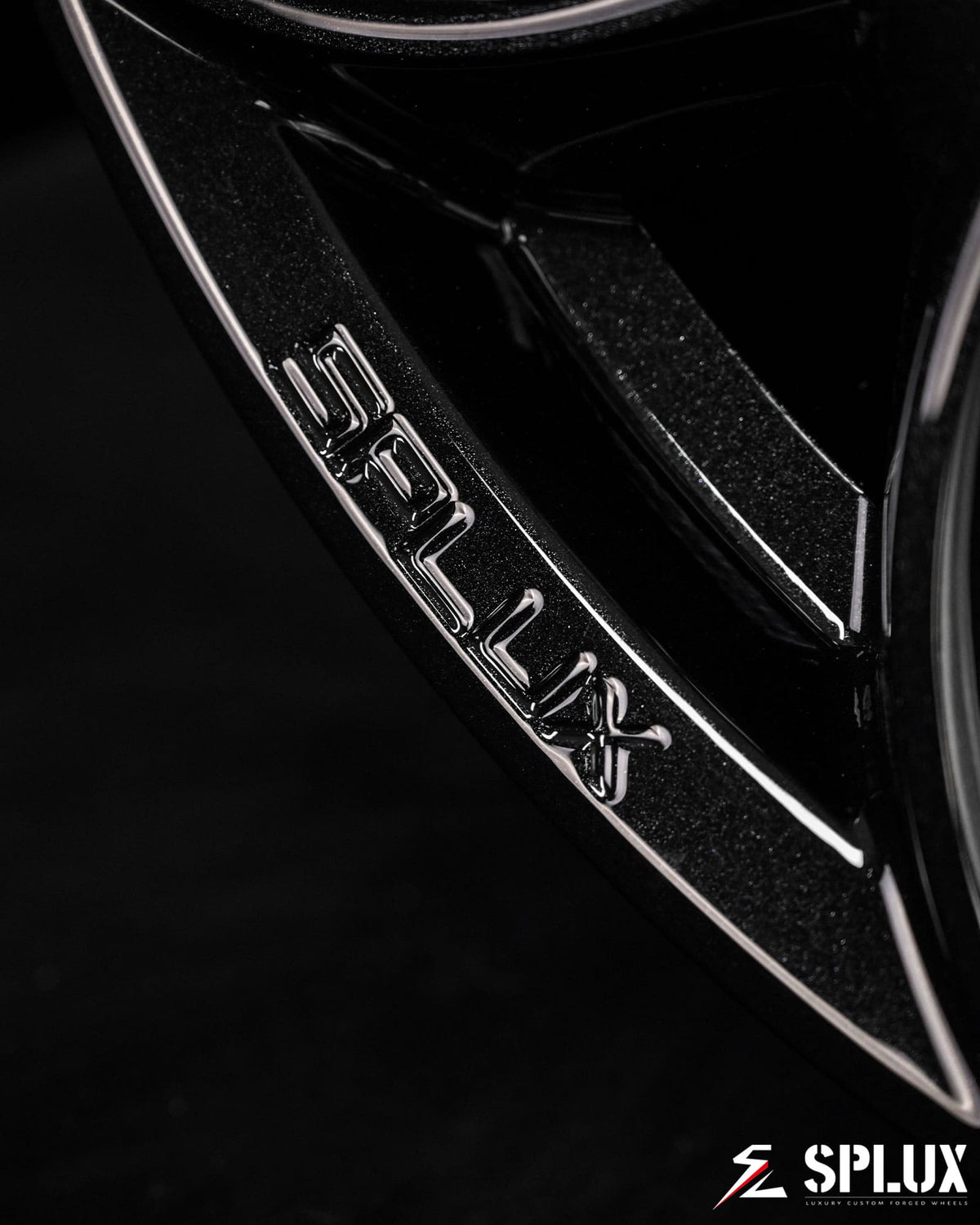 SC-07M forged wheels brake clearance and caliper fitment precision close view
