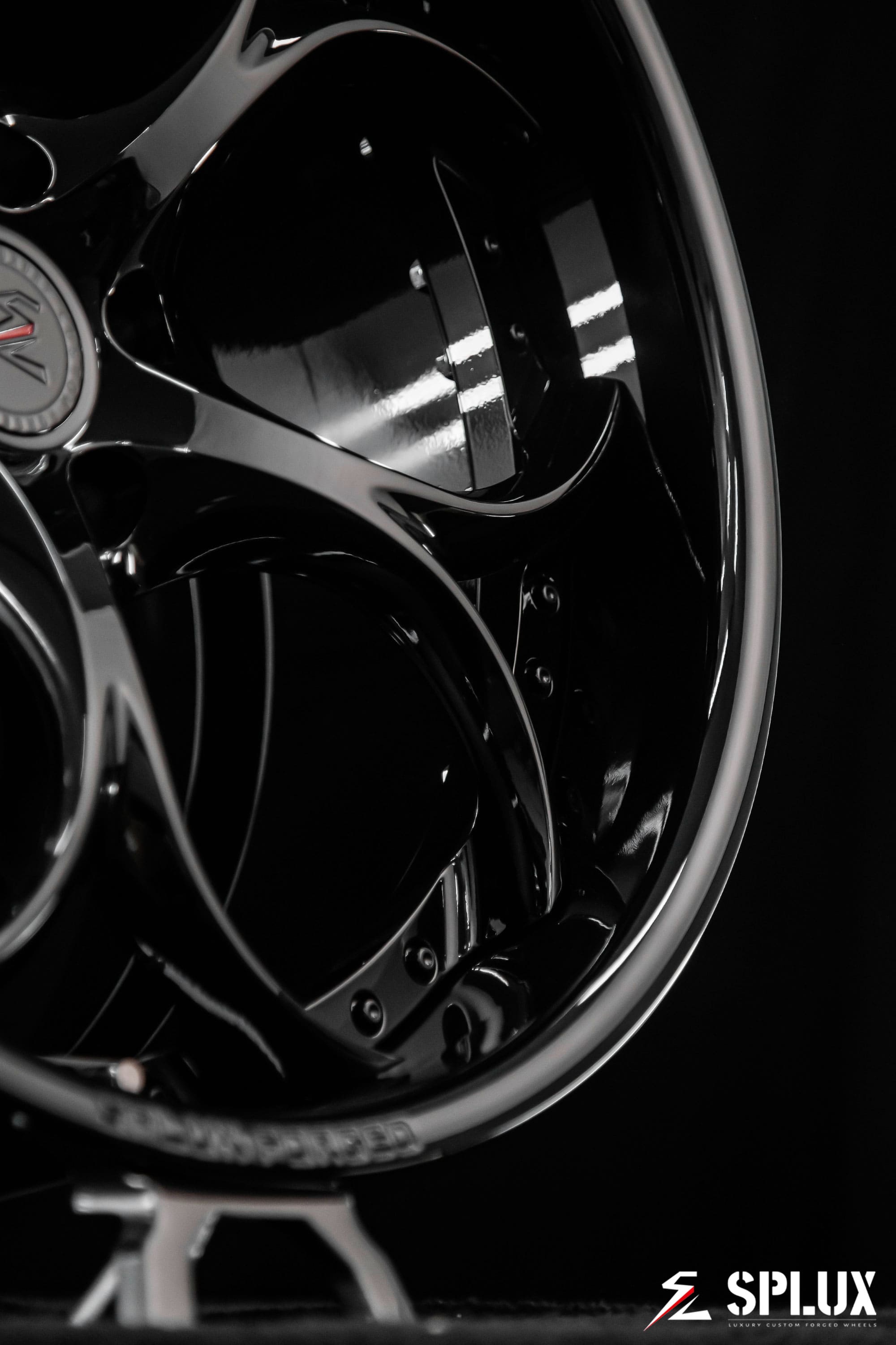 SD-03 2-piece deep dish wheel for the 2025 Corvette C8 Z06