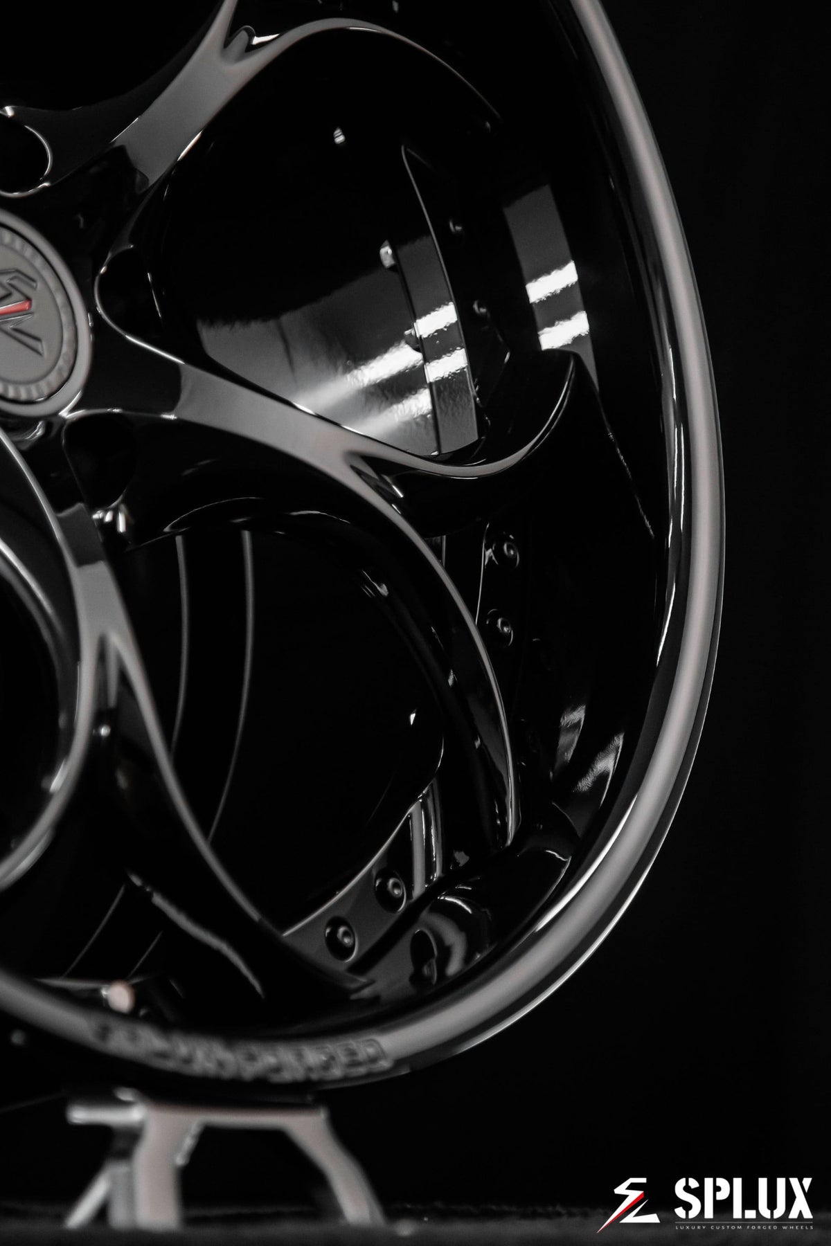 SD-03 2-piece deep dish wheel for the 2025 Corvette C8 Z06