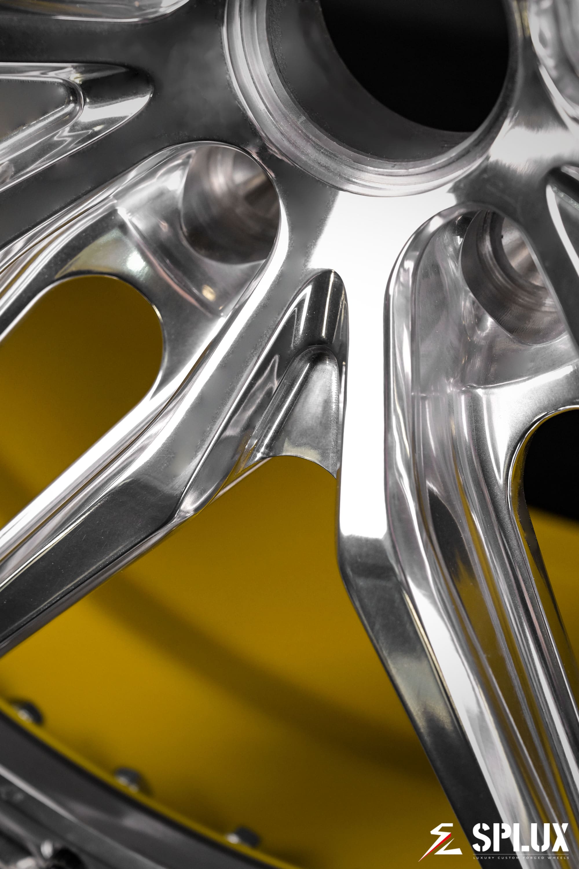 Polished SA-01 forged wheel with gloss yellow inner barrel for the Z06