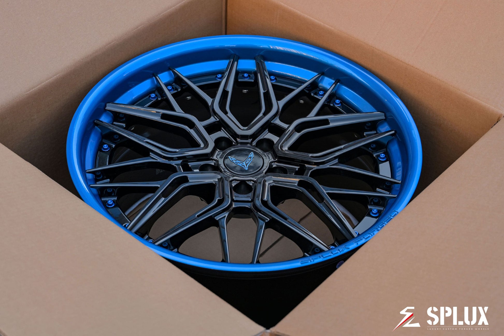 SC-02 forged wheels close-up gloss Midnight Blue lip detailing precision finish