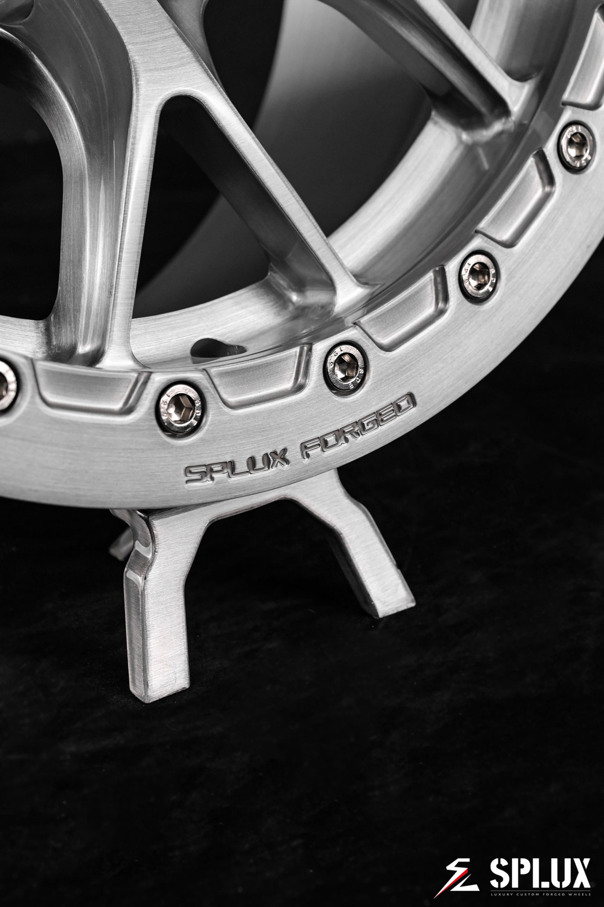 ST-03B beadlock wheel built for off-road Ford trucks