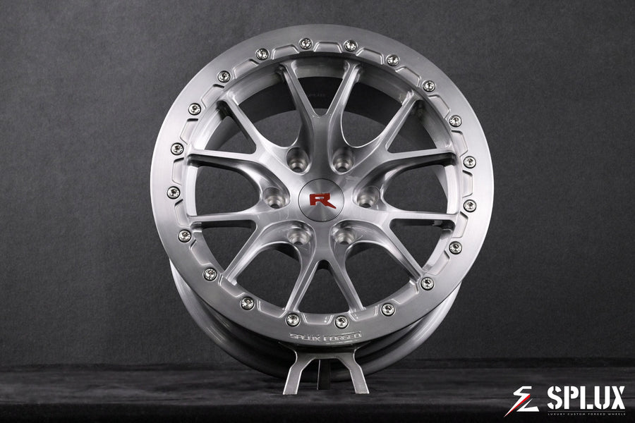 Beadlock ring detail on the ST-03B forged wheel