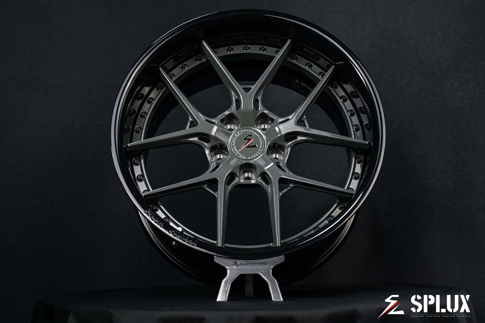 Splux SD-02 19" y-spoke custom forged 2-piece black rims deep dish aftermarket for 1967 Chevrolet Camaro in Destroyer Gray and black.