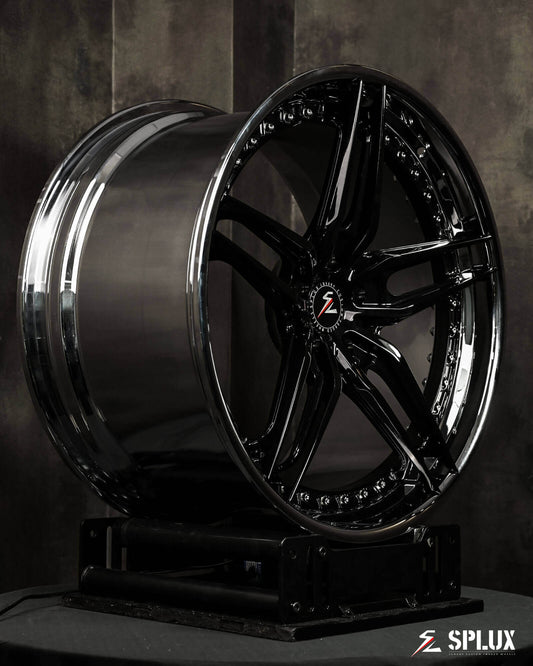 Upgrade your 2016 Chevy C7 Stingray with aggressive Splux SA-01 aftermarket wheels for a sleek, performance-driven look.