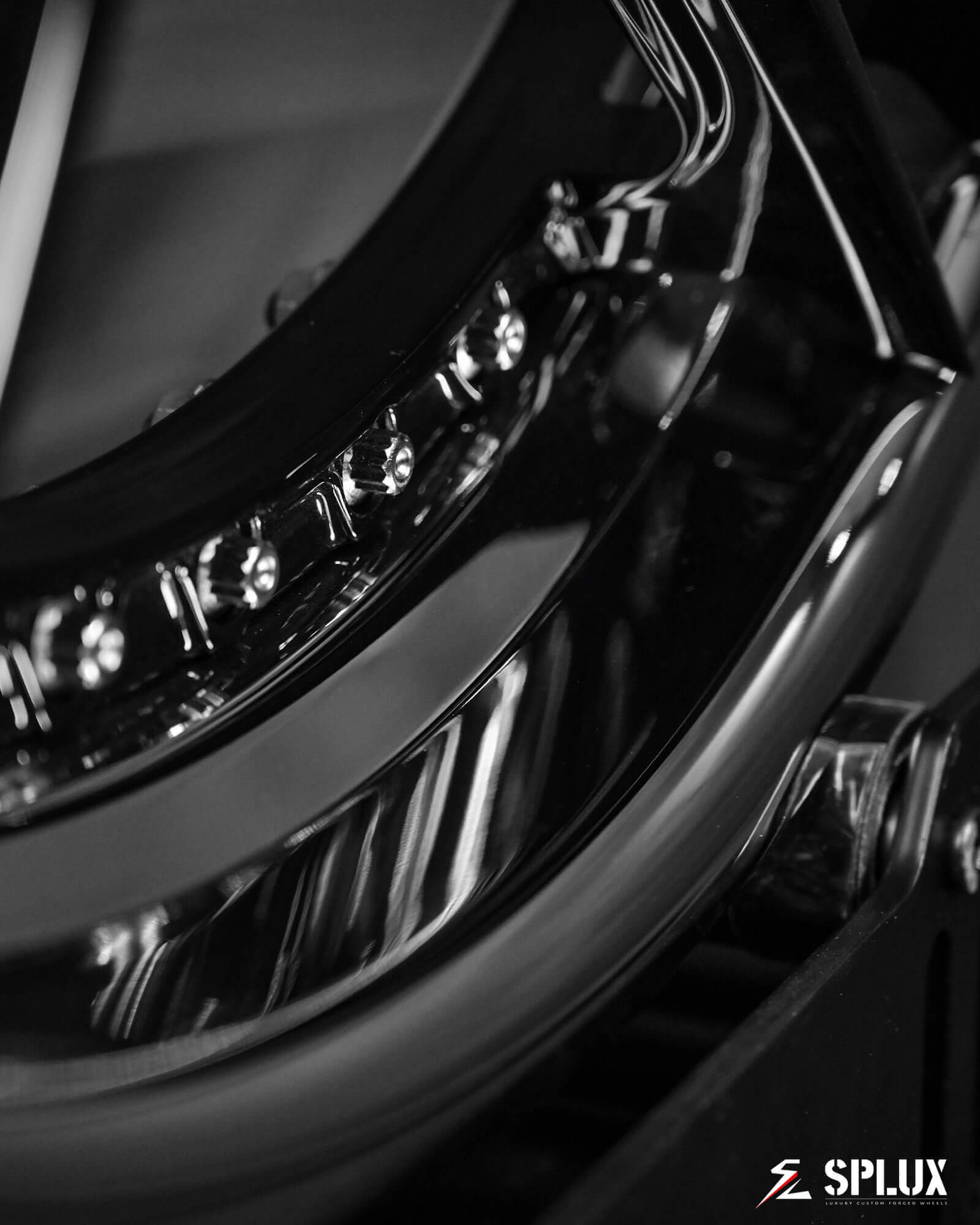 Splux SA-01 custom forged wheels for Corvette C7, featuring a sleek chrome finish and deep concave design for an aggressive look.