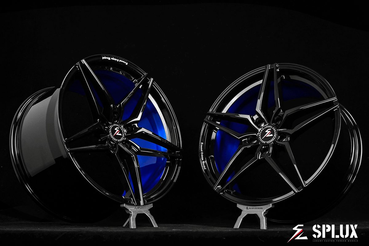 Splux SC-03M concave wheels for blue Corvette, featuring brushed blue finish and 5-spoke black design for a bold, stylish look.