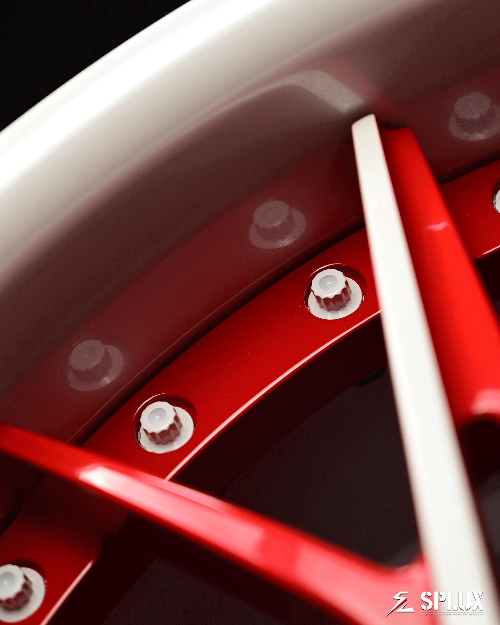 Splux SD-01 deep dish wheels for 2024 C8 Corvette Stingray. Aggressive design, perfect fit for any C8 Corvette wheel size.