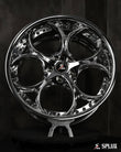 Upgrade your 2024 Z06 C8 Corvette with custom chrome SD-03 rims by Splux, designed for a perfect fit and superior performance.